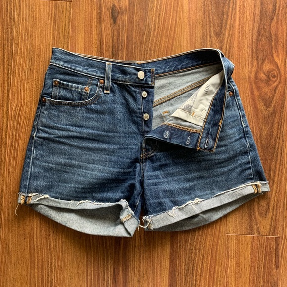 Levi’s 501 High Rise Premium Denim Short - Picture 8 of 8